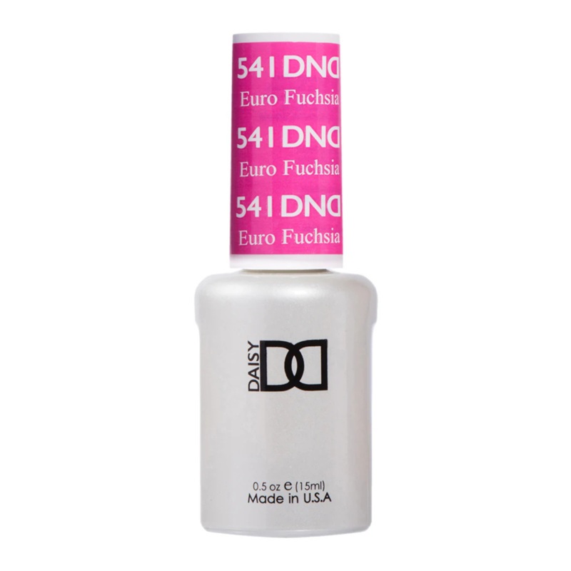 DND Gel Polish – 541 Euro Fuchsia